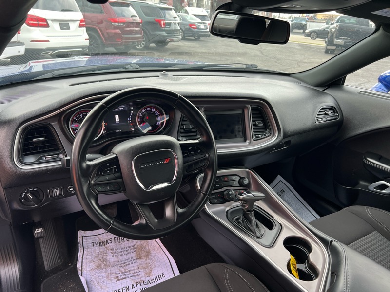 Dodge Challenger SXT AWD 2021