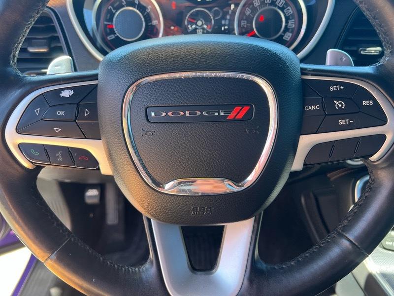 Dodge Challenger 2dr Cpe SXT Plus 2016