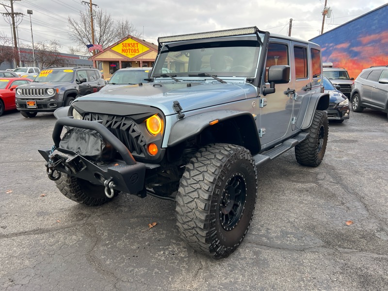 Jeep Wrangler Unlimited 4WD 4dr Altitude 2012