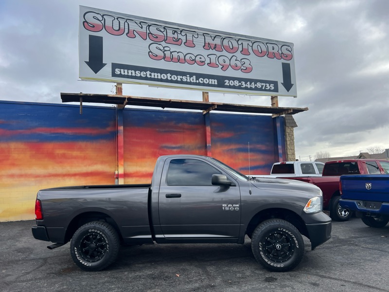 RAM 1500 4WD Reg Cab 120.5" Tradesman 2014