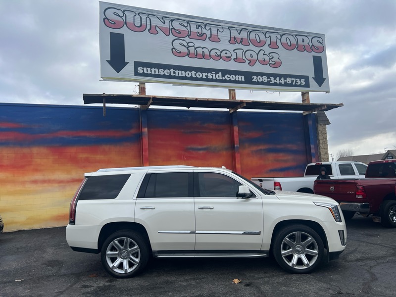 2015 Cadillac Escalade 4WD 4dr Luxury