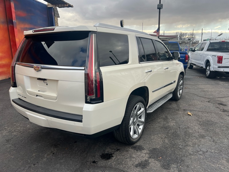 Cadillac Escalade 4WD 4dr Luxury 2015