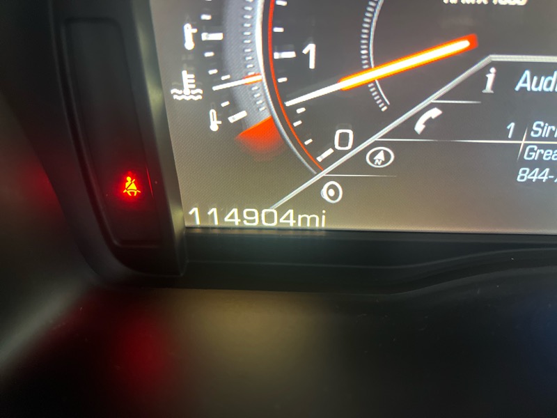 Cadillac Escalade 4WD 4dr Luxury 2015