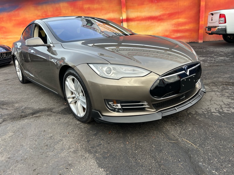 Tesla Model S 4dr Sdn 85 kWh Battery 2016