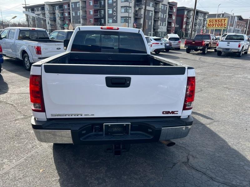 GMC Sierra 2500HD 4WD Crew Cab 153.7" SLE 2011