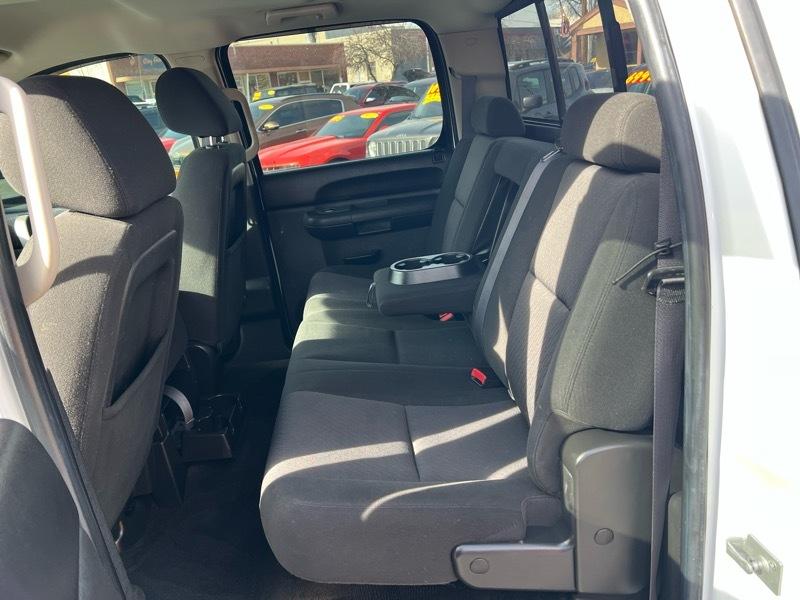 GMC Sierra 2500HD 4WD Crew Cab 153.7" SLE 2011