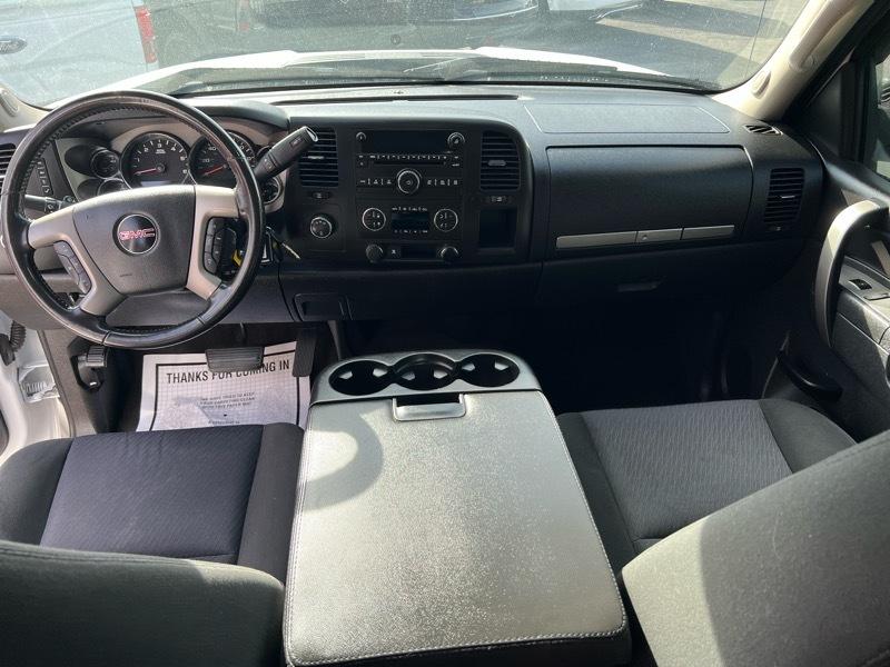 GMC Sierra 2500HD 4WD Crew Cab 153.7" SLE 2011