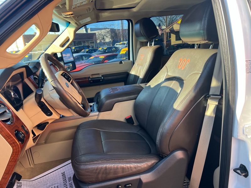 Ford Super Duty F-350 SRW 4WD Crew Cab 156" King Ranch 2016