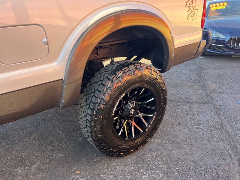 Ford Super Duty F-350 SRW 4WD Crew Cab 156" King Ranch 2016