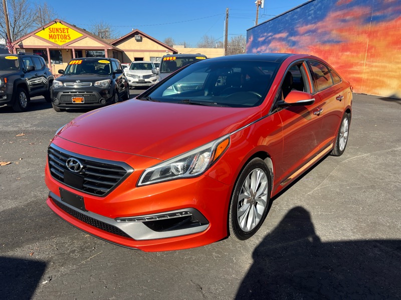 Hyundai Sonata 4dr Sdn 2.0T Limited w/Gray Accents 2015