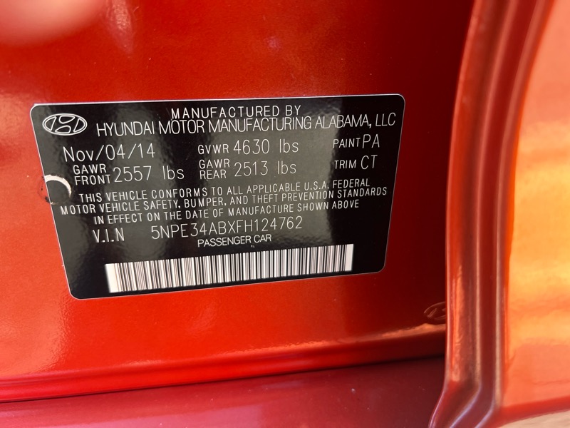 Hyundai Sonata 4dr Sdn 2.0T Limited w/Gray Accents 2015