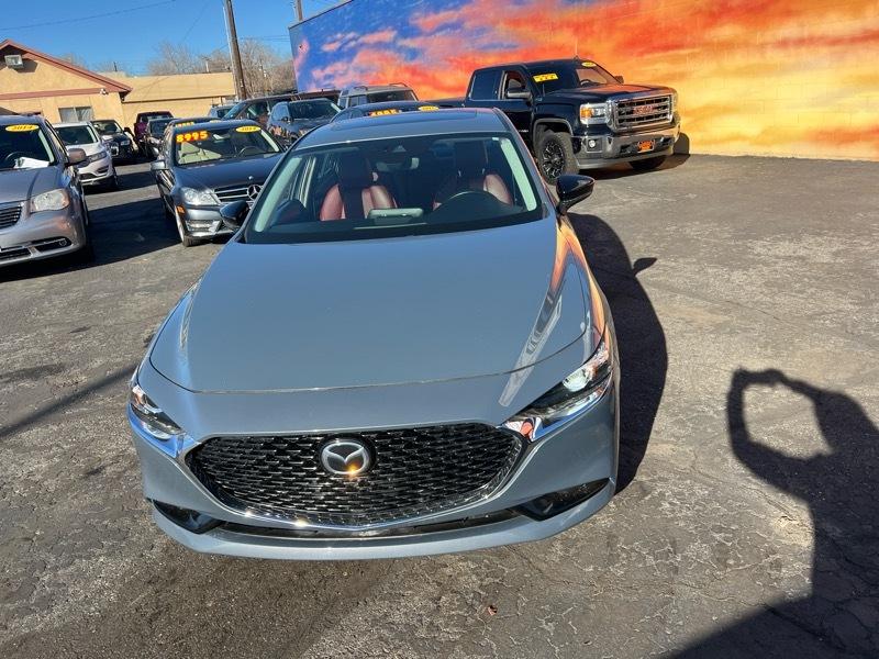 Mazda Mazda3 Sedan Carbon Edition FWD 2022