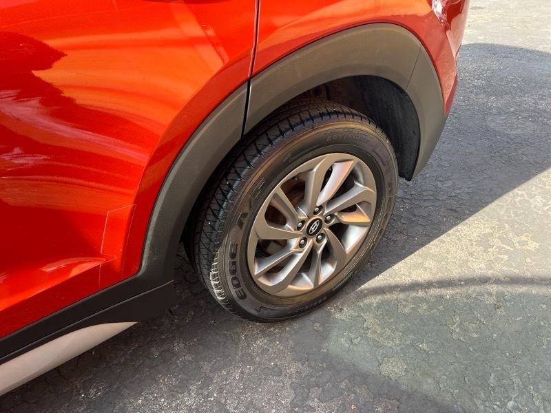 Hyundai Tucson SE Plus FWD 2017