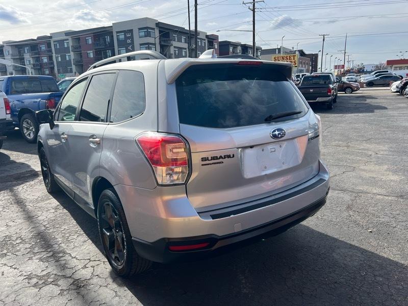 Subaru Forester 2.5i Limited CVT 2018