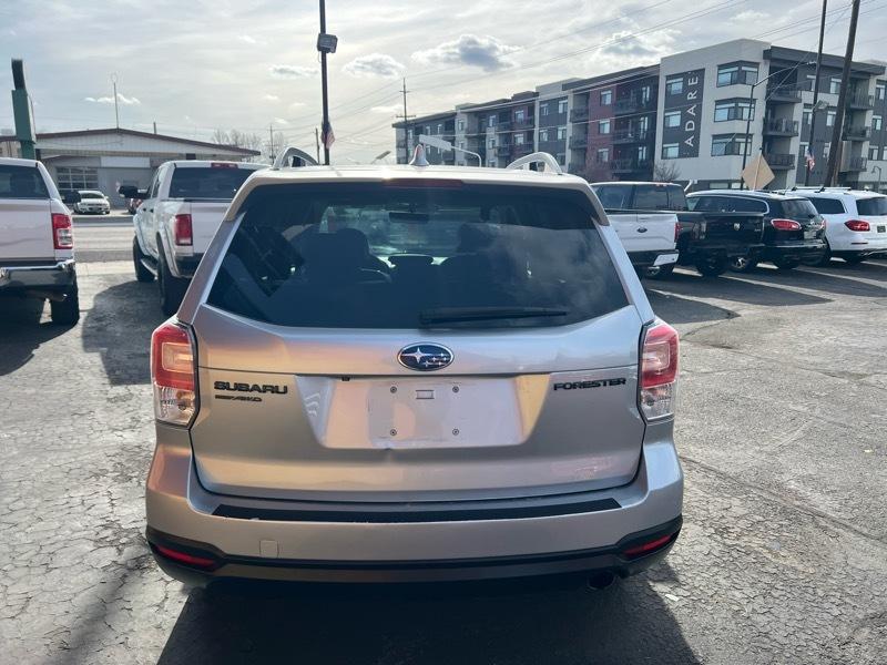 Subaru Forester 2.5i Limited CVT 2018