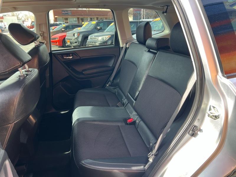 Subaru Forester 2.5i Limited CVT 2018