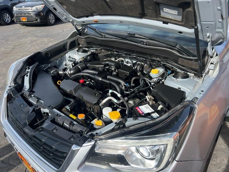 Subaru Forester 2.5i Limited CVT 2018