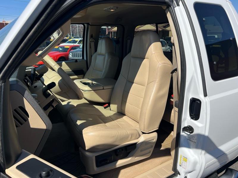 Ford Super Duty F-250 SRW 4WD SuperCab 142" Lariat 2008