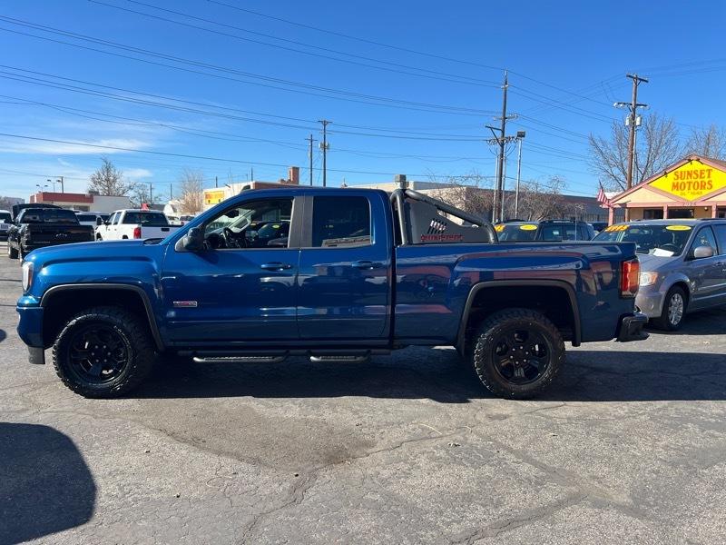 GMC Sierra 1500 4WD Double Cab 143.5" SLT 2017