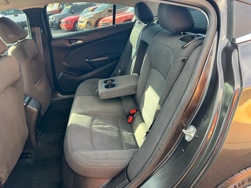 Chevrolet Cruze 4dr Sdn 1.4L LT w/1SD 2017