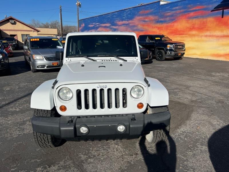 Jeep Wrangler Unlimited 4WD 4dr Sahara 2012