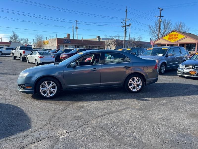 Ford Fusion 4dr Sdn SE FWD 2012