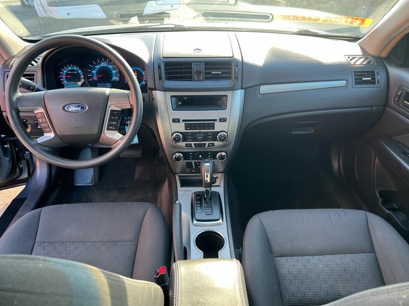 Ford Fusion 4dr Sdn SE FWD 2012
