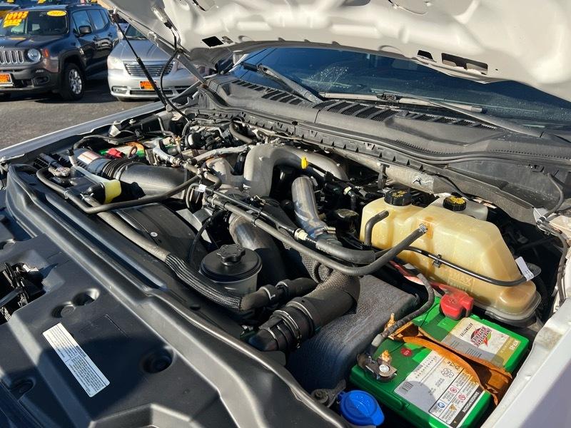 Ford Super Duty F-350 SRW XLT 4WD Crew Cab 8' Box 2020