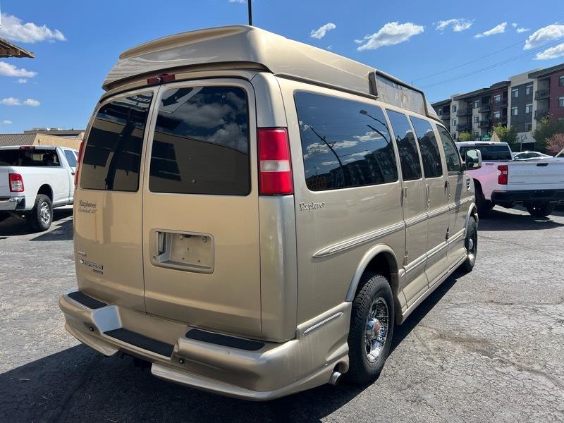 Chevrolet Express 2500  2010