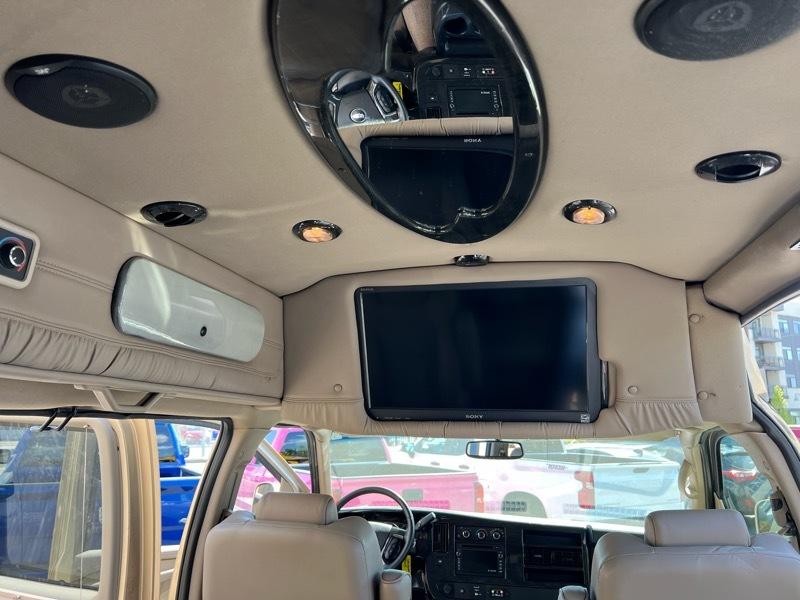 Chevrolet Express 2500  2010