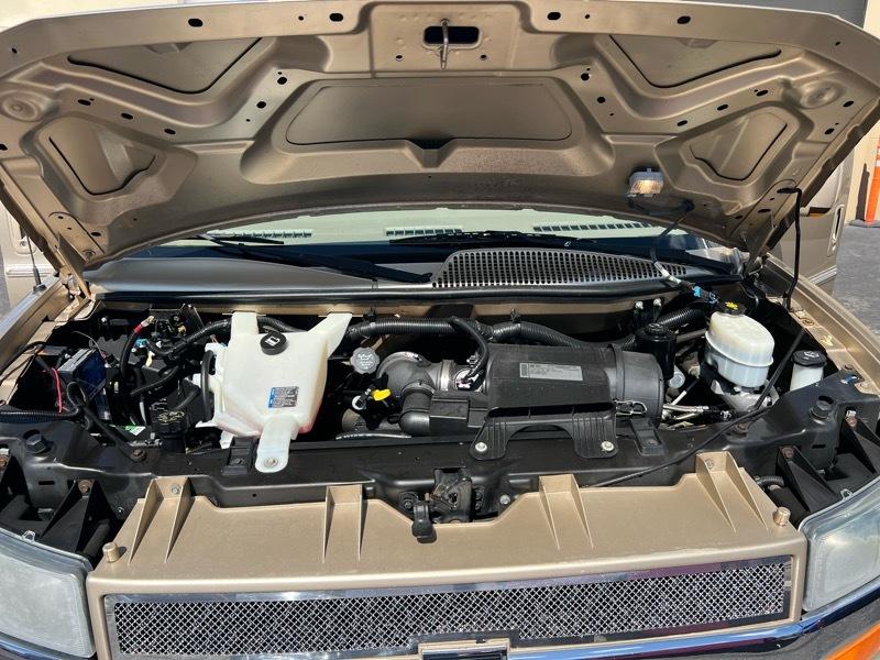 Chevrolet Express 2500  2010