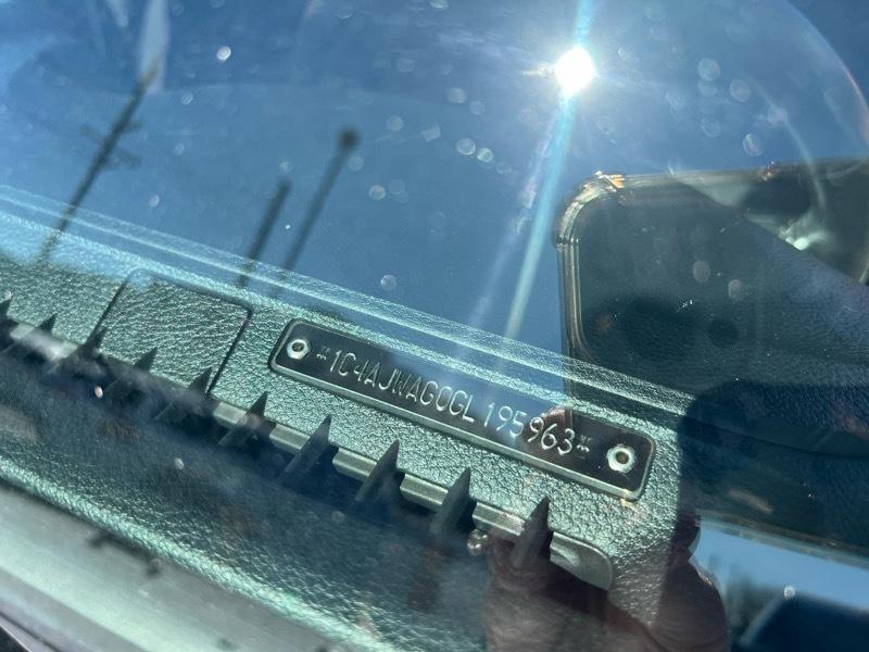 Jeep Wrangler 4WD 2dr Sport 2016