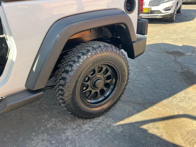 Jeep Wrangler 4WD 2dr Sport 2016