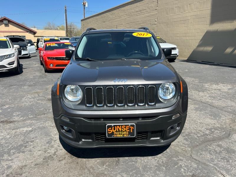 Jeep Renegade Latitude FWD 2017