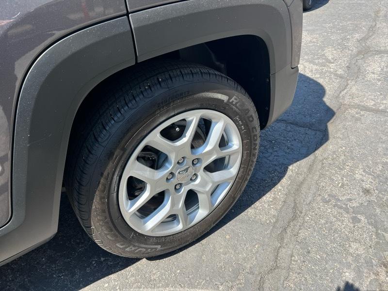 Jeep Renegade Latitude FWD 2017