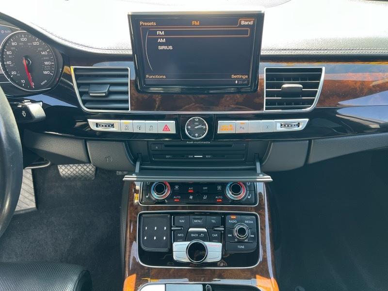 Audi A8 L 4dr Sdn 4.0T 2015