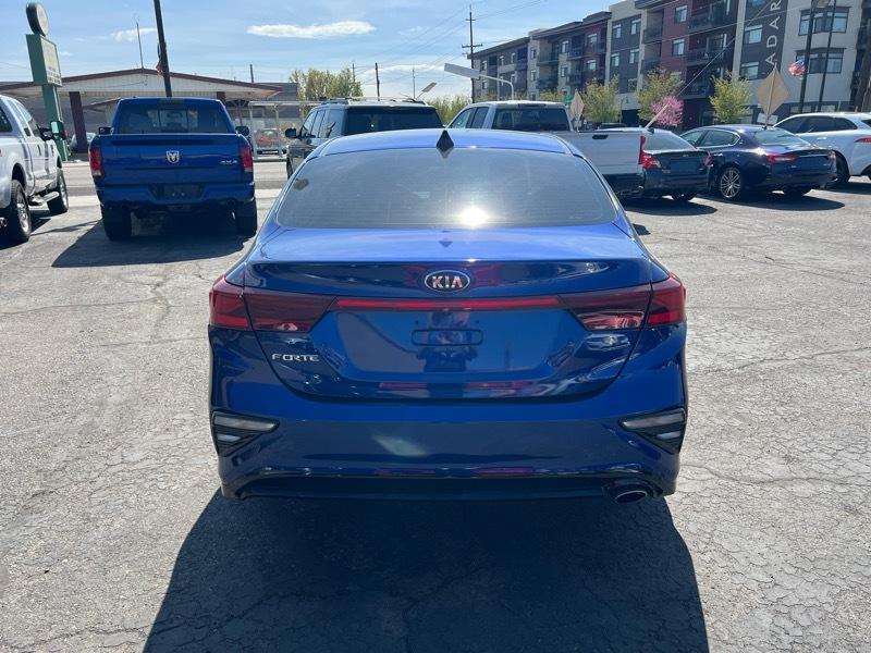 Kia Forte LXS IVT 2020