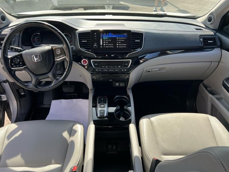 Honda Pilot Touring 8-Passenger AWD 2019
