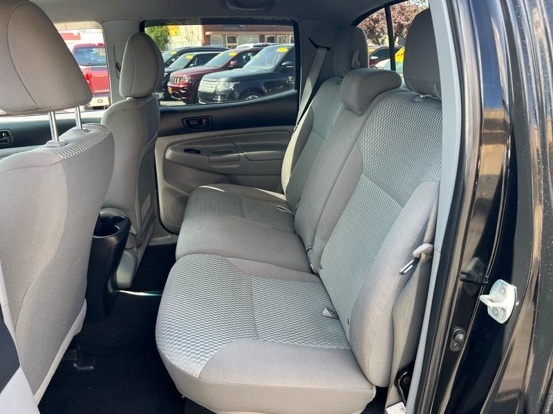 Toyota Tacoma 2WD Double Cab V6 AT PreRunner (Natl) 2013