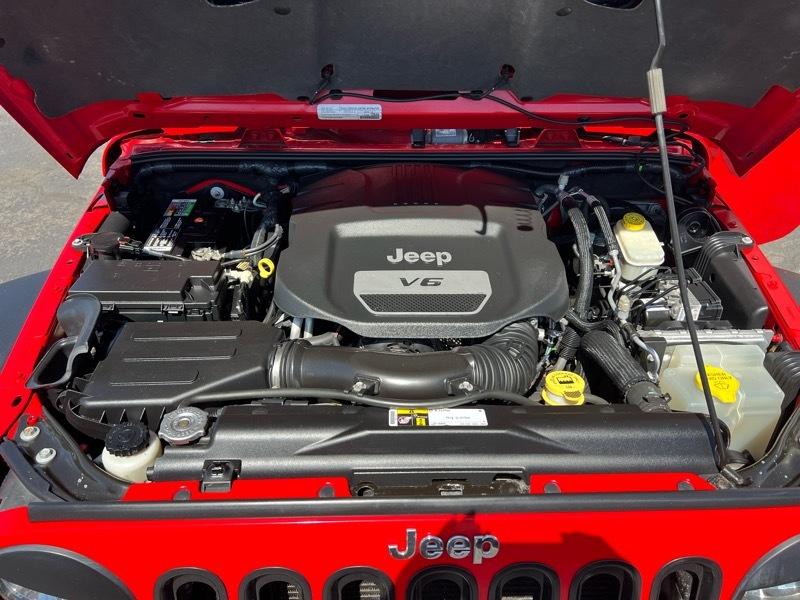 Jeep Wrangler Unlimited 4WD 4dr Rubicon Hard Rock 2015