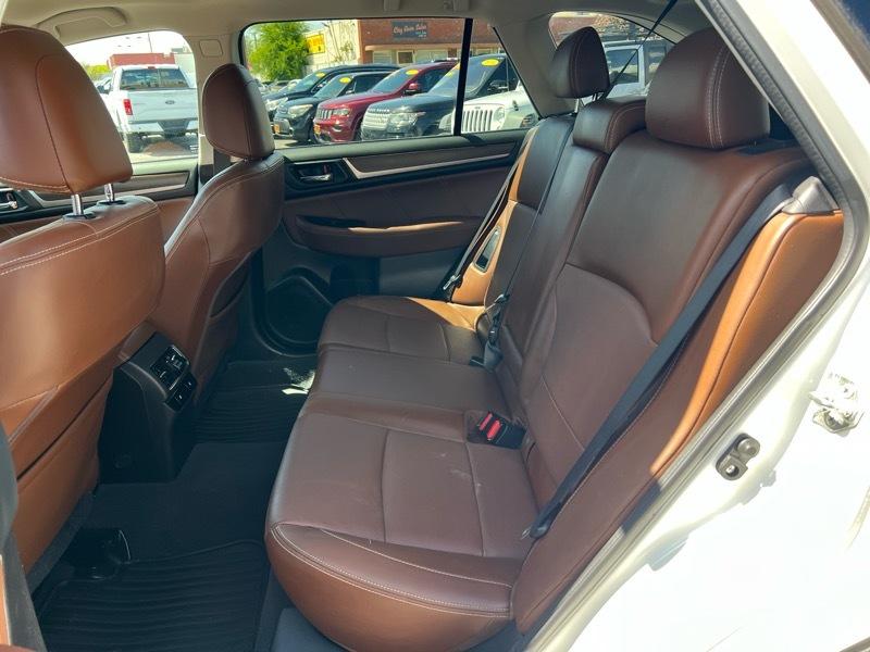 Subaru Outback 3.6R Touring 2017