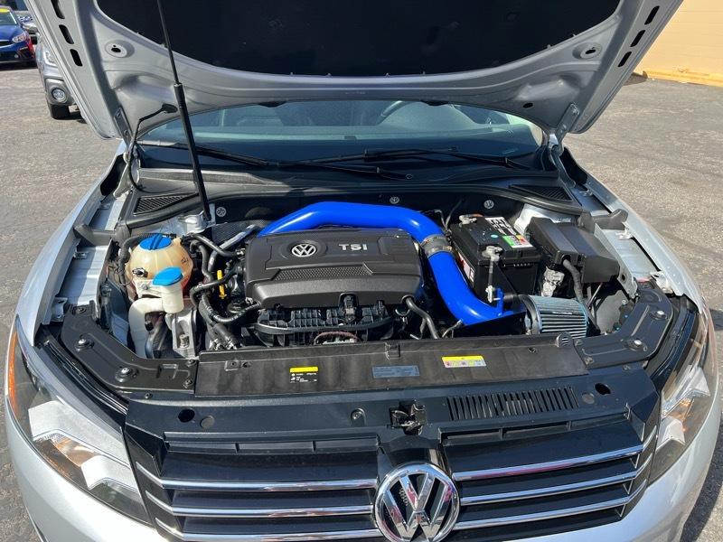 Volkswagen Passat 4dr Sdn 1.8T Auto S 2015