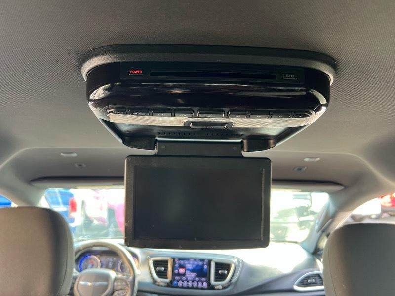 Chrysler Pacifica Touring Plus FWD 2019