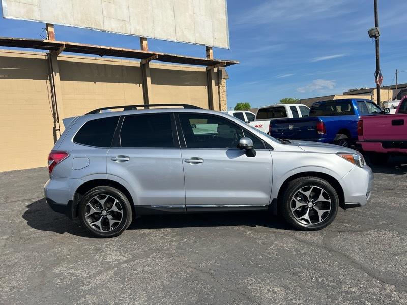 Subaru Forester 4dr CVT 2.0XT Touring 2016