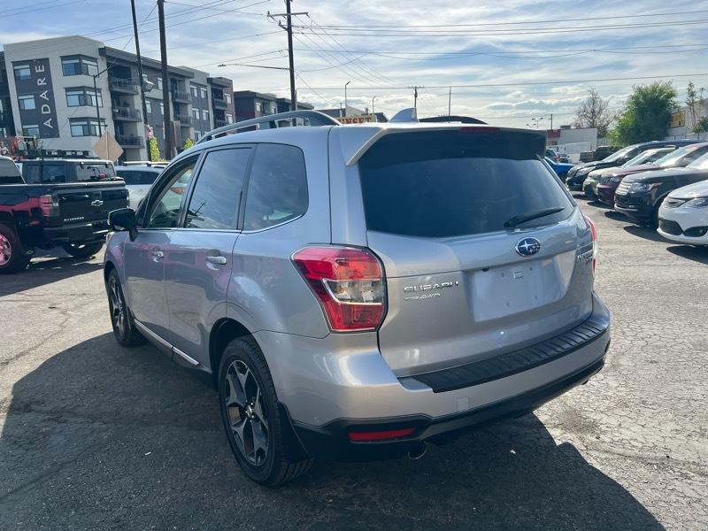 Subaru Forester 4dr CVT 2.0XT Touring 2016