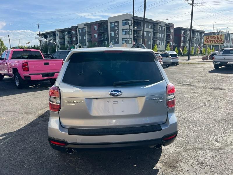 Subaru Forester 4dr CVT 2.0XT Touring 2016