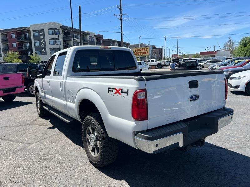 Ford Super Duty F-350 SRW Crew Cab 156" Lariat 2011