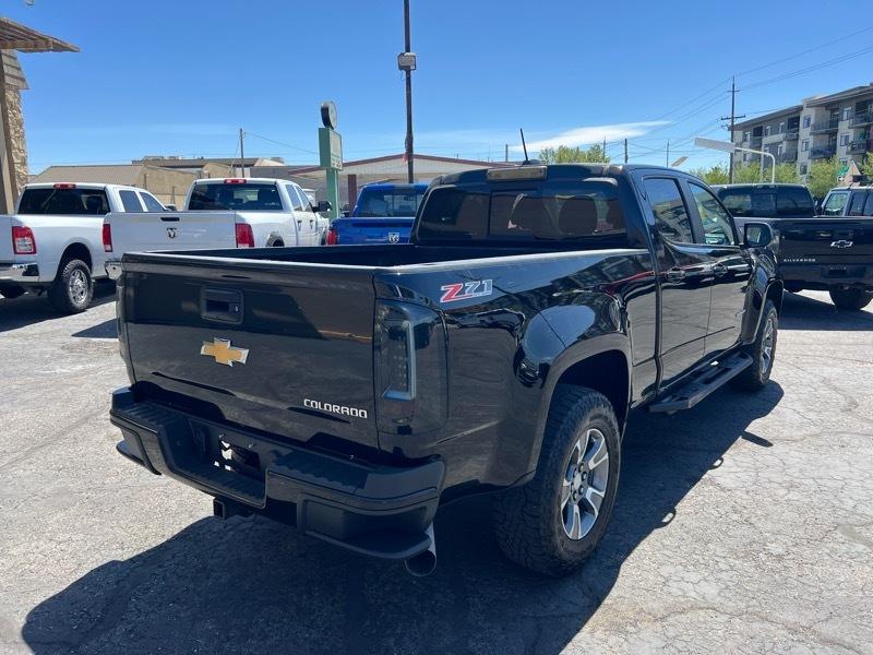Chevrolet Colorado 4WD Crew Cab 140.5" Z71 2017