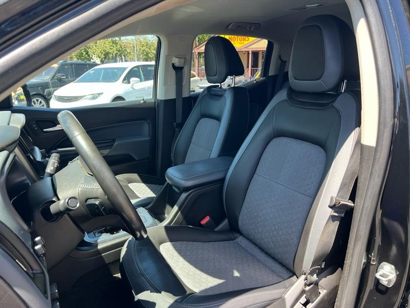 Chevrolet Colorado 4WD Crew Cab 140.5" Z71 2017
