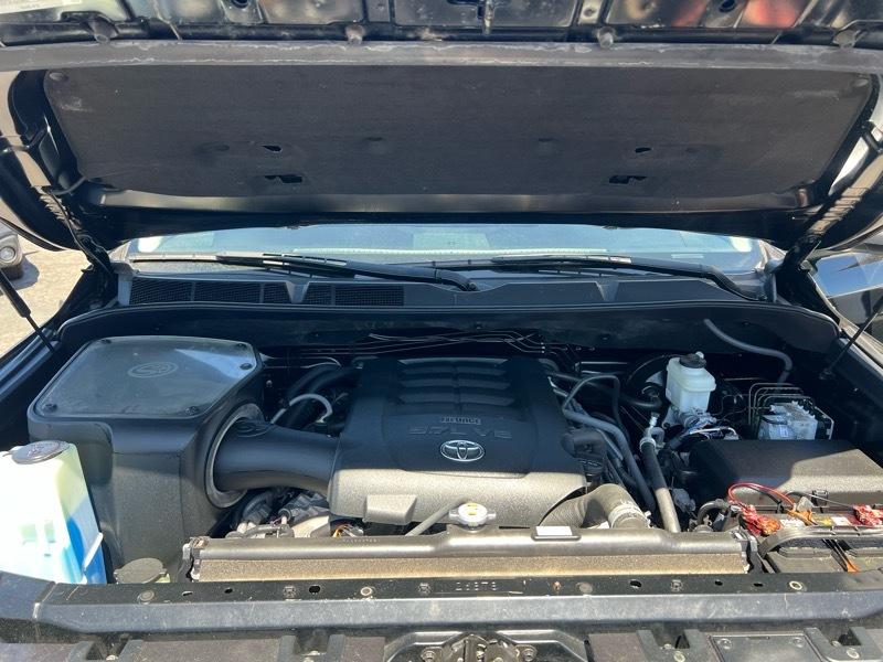 Toyota Tundra 4WD 1794 Edition CrewMax 5.5' Bed 5.7L (Natl) 2018